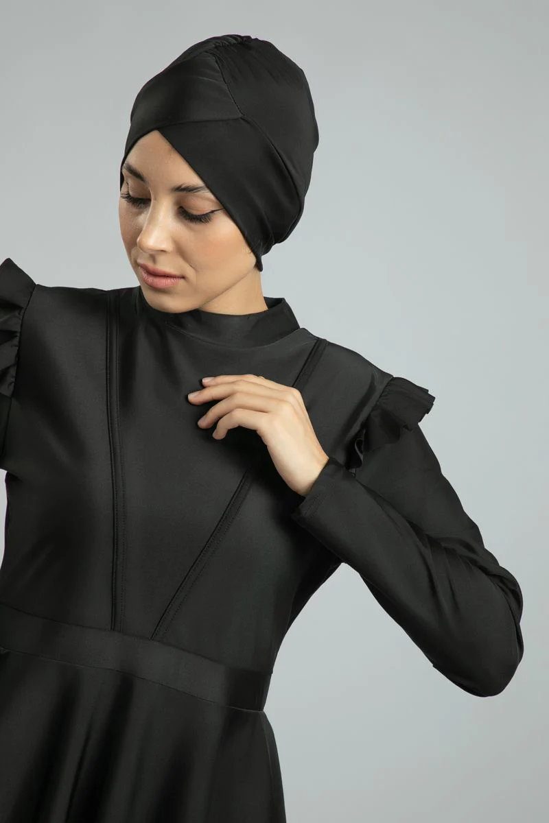 بدلة سباحة محتشمة أنيقة بلون موحد مع كاب متناسق - Image 5