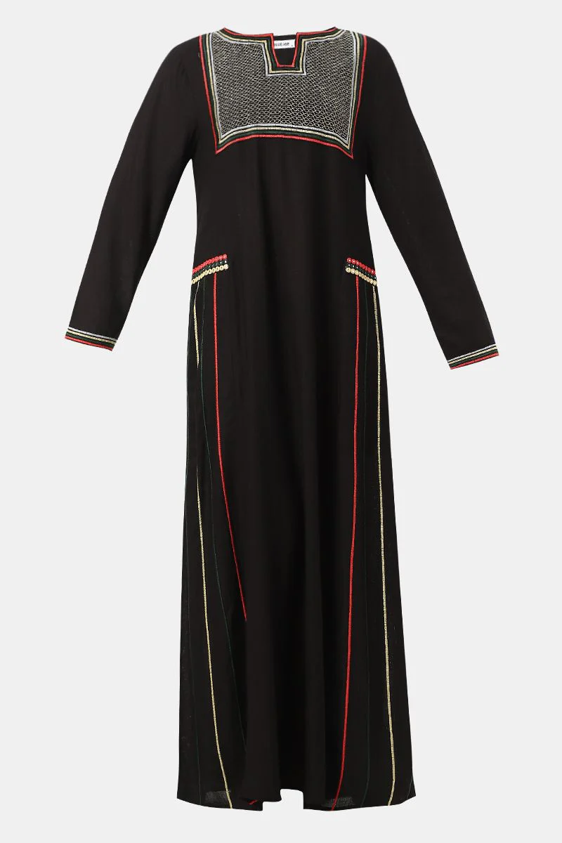 فستان نسائي بنمط تطريز ليوم التأسيس - Image 4