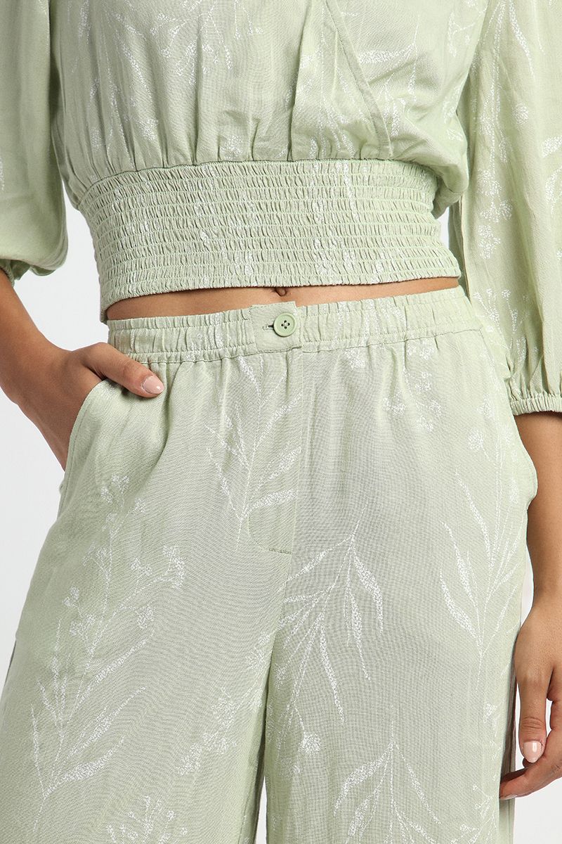 بنطال نسائي أنيق واسع – خفة وأناقة مع نقشة بارزة - Image 3