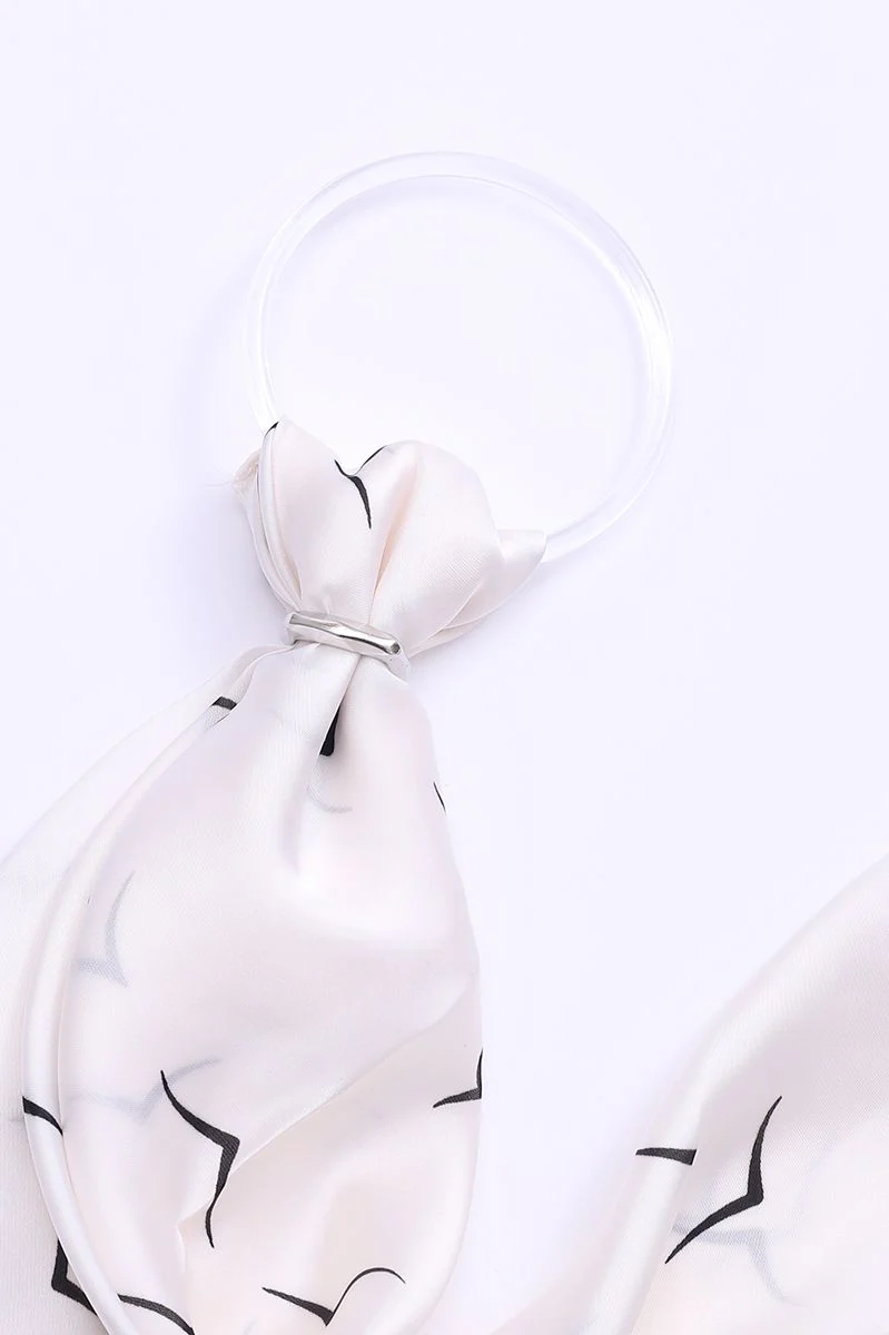 وشاح فولار نسائي بطبعات - Image 8