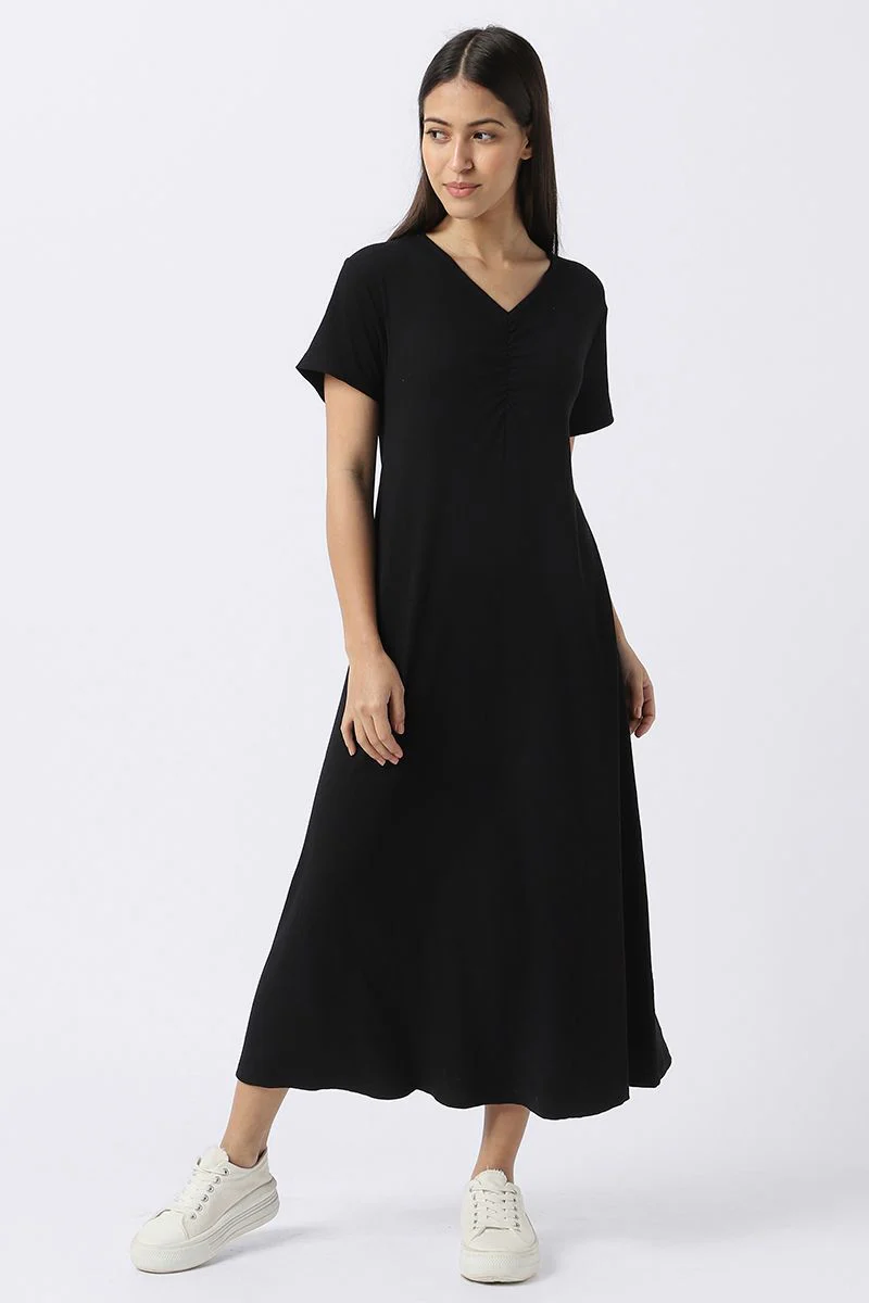 فستان نسائي طويل بنقشة مضلعة - Image 6