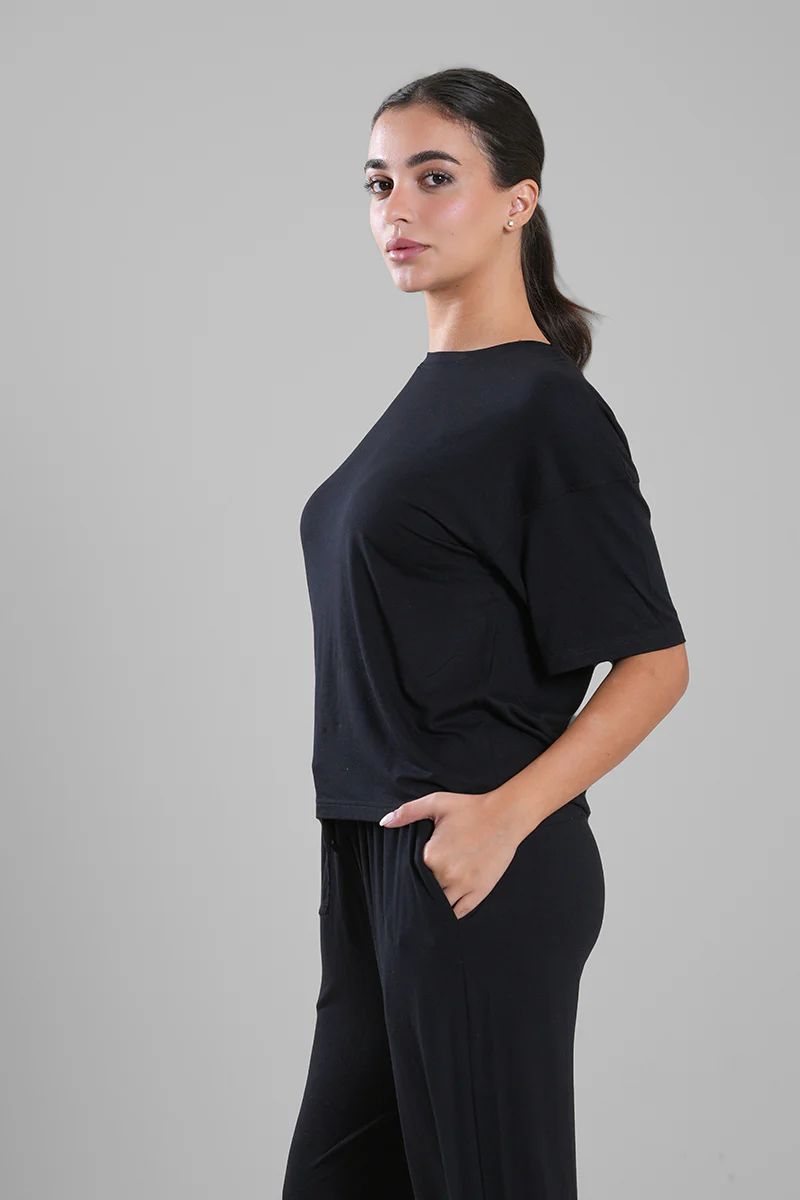 بلوزة نسائية بأكمام قصيرة وقصة مريحة - Image 6
