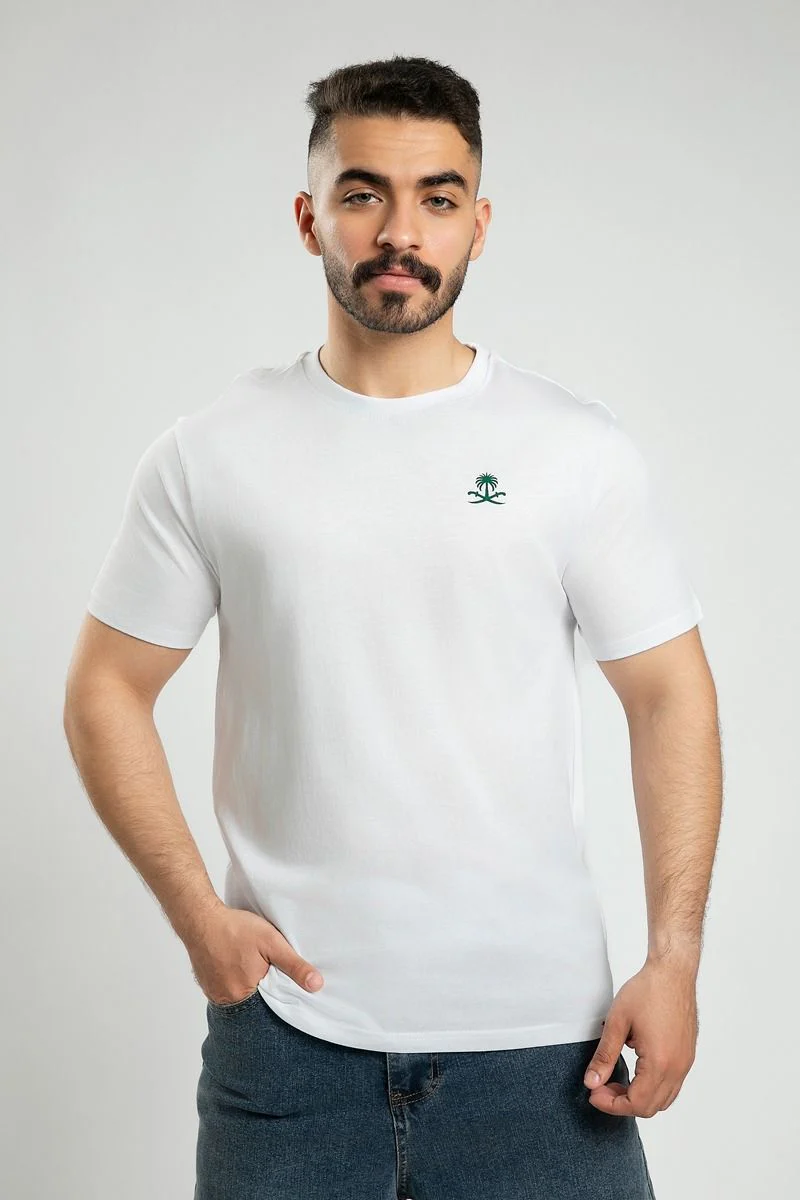 تيشيرت كلاسيكي للجنسين بطبعة سعودية أمامية - Image 2
