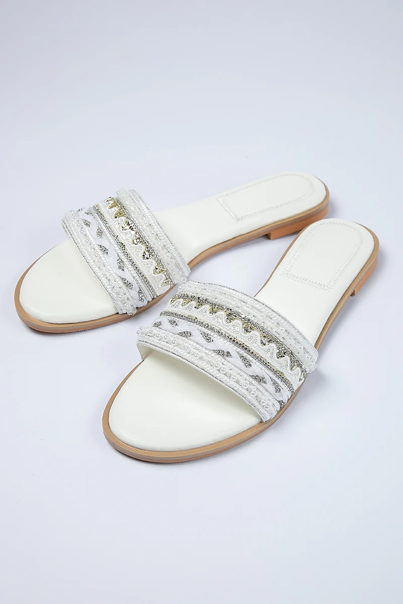 صندل نسائي مسطح سهل الارتداء - Image 6